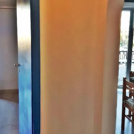 Rea Apartmanhotel Naxos City