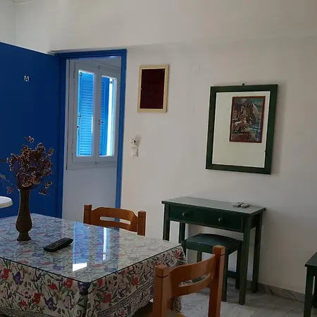 Rea Apartmanhotel Naxos City