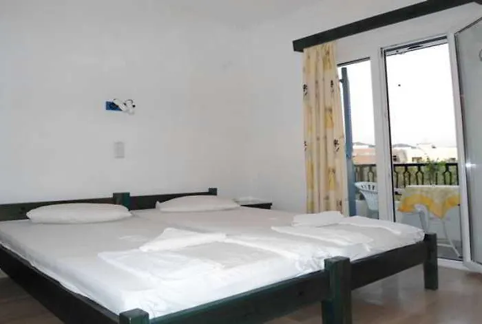 Rea Apart Otel Naxos City