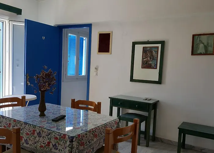 Rea Aparthotel Naxos City