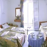 Rea Ξενοδοχείο με διαμερίσματα *