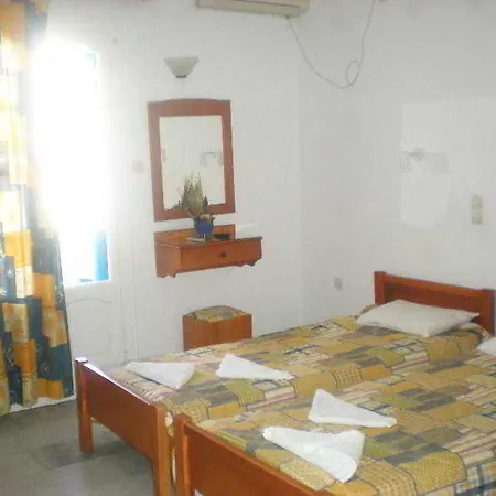 雷阿公寓式酒店 * Naxos City